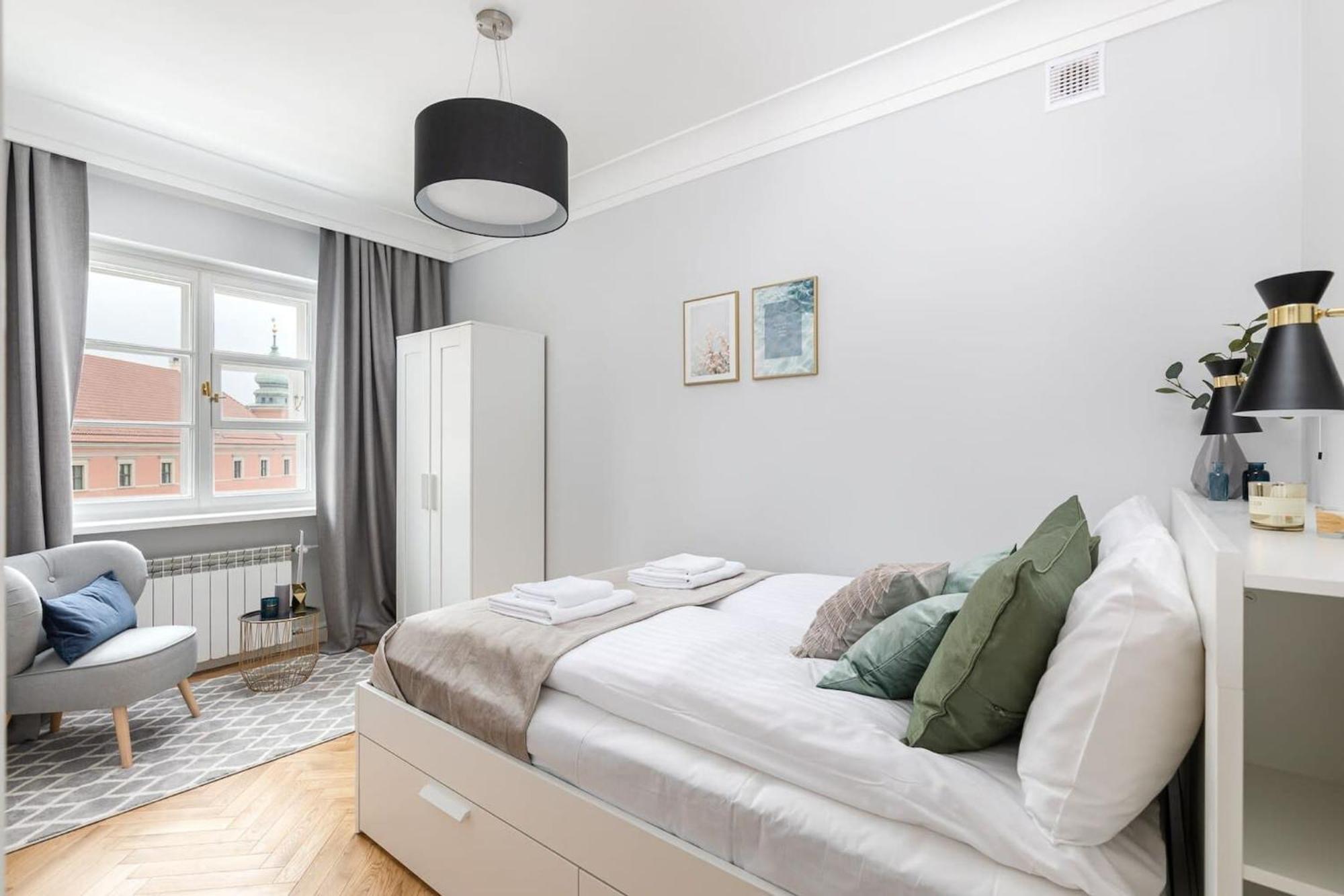 Plac Zamkowy - Apartment With City View By Noclegi Renters 바르샤바 외부 사진