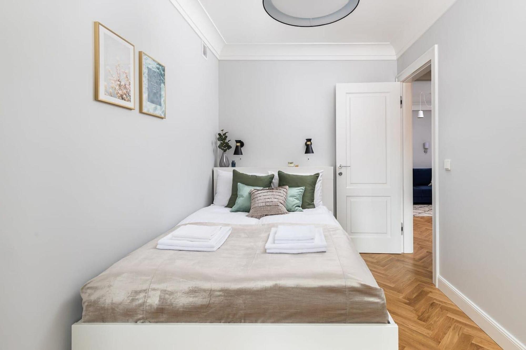 Plac Zamkowy - Apartment With City View By Noclegi Renters 바르샤바 외부 사진